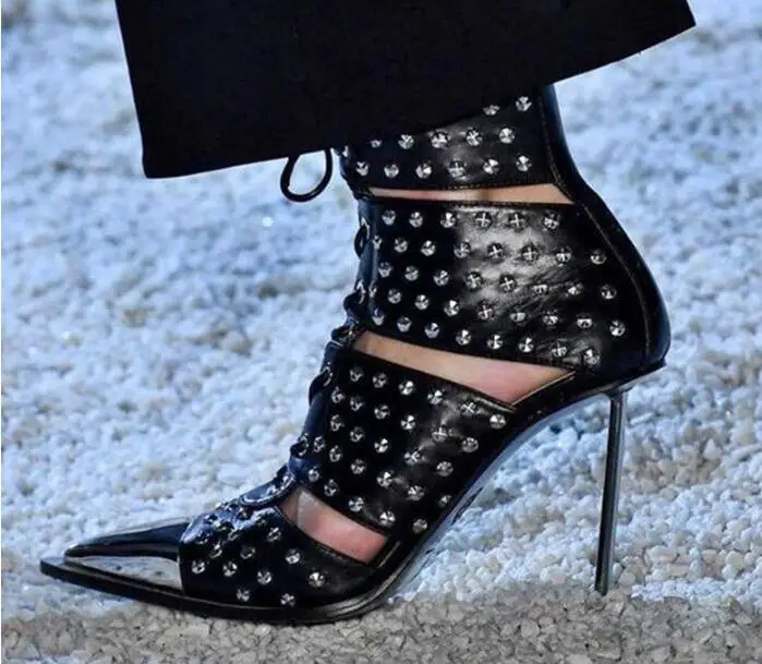 black studded Stylesowner/ пикантные сандалии с острым носком на высоком каблуке, ботинки с металлическими заклепками на тонком каблуке, ботильоны на шнуровке, обувь для подиума, вечерние для вечеринок - Цвет: black studded