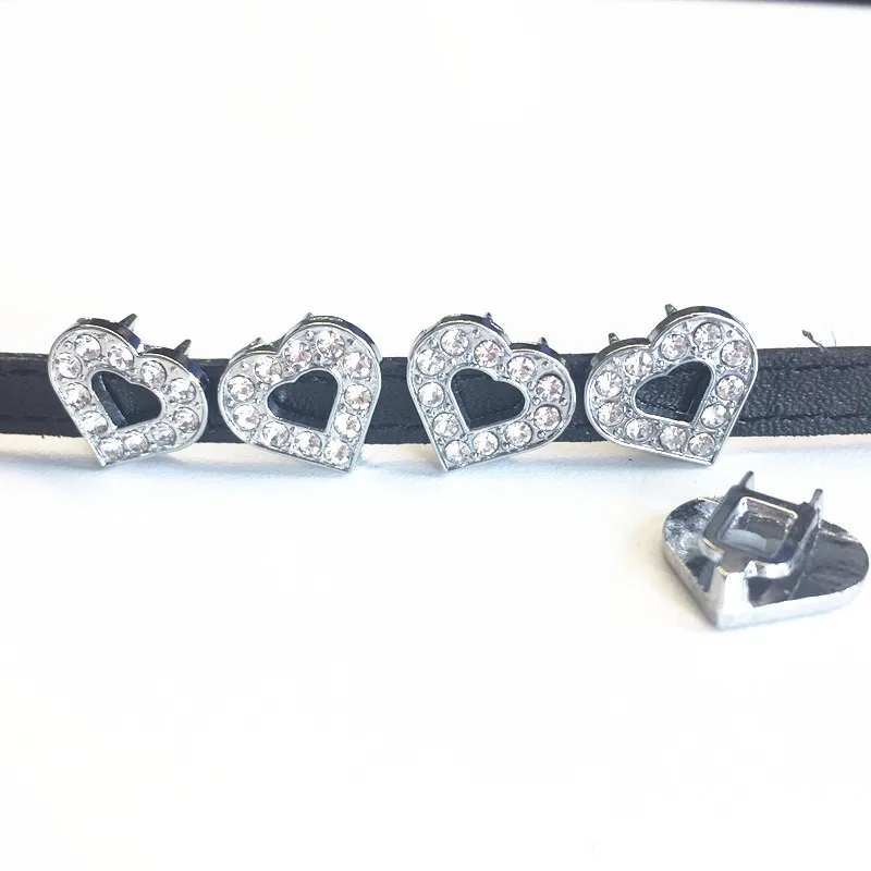 

Бесплатная доставка, 50 шт. 10 мм Стразы Подвески в форме сердца, буквы, подвески на воротник, подходят для браслетов ремней 10 мм