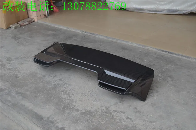 

Fit for Porsche Cayenne 07 08 09 10 modified carbon fiber tail wing spoiler
