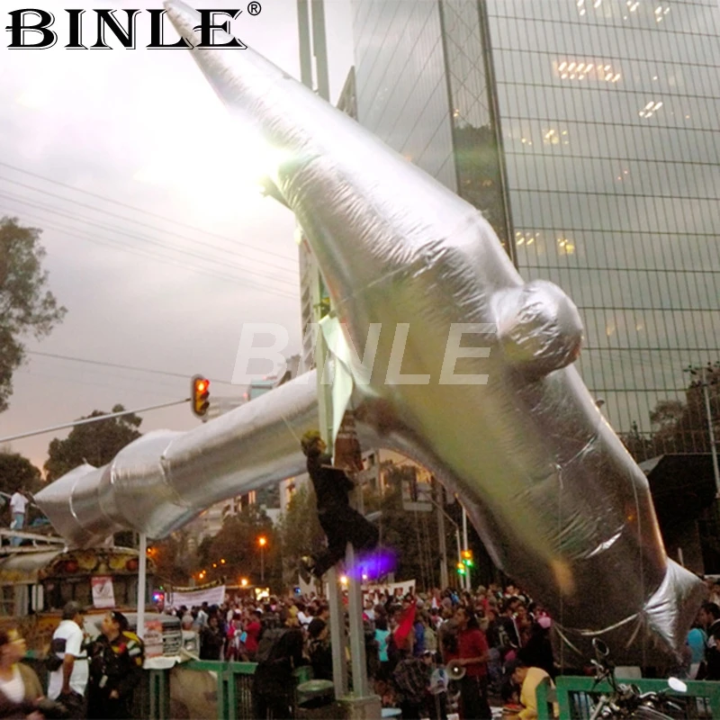 

Hot sale oxford outdoor law decoration giant inflatable silver hammer for hardware store promotion