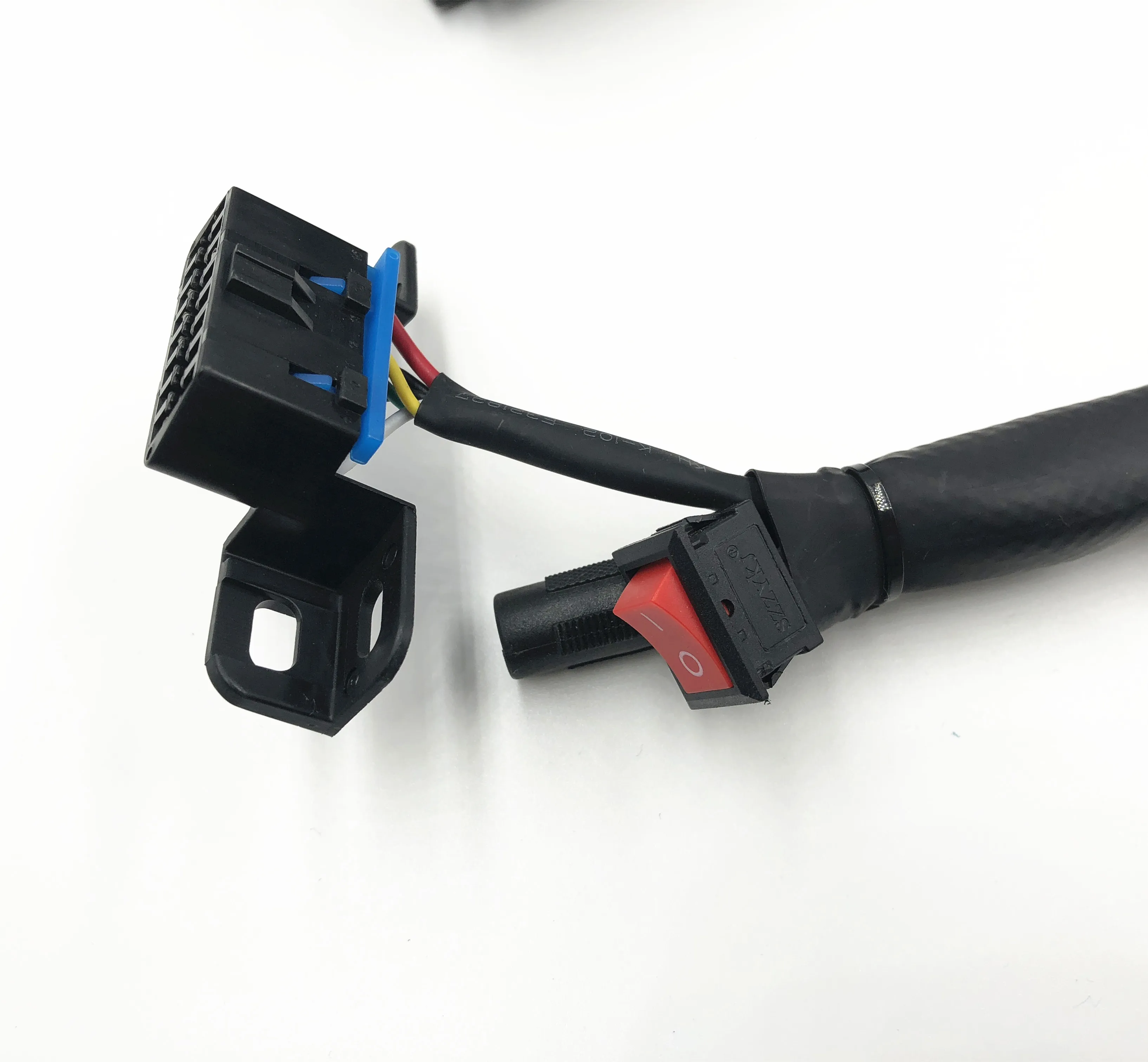 Кабели на платформе высокого качества для G M Chevrolet Cruze применяются подключения