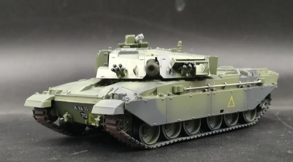 EM 1: 72 Британский Челленджер 1 главный боевой танк модель Trumpeter 35107 избранная