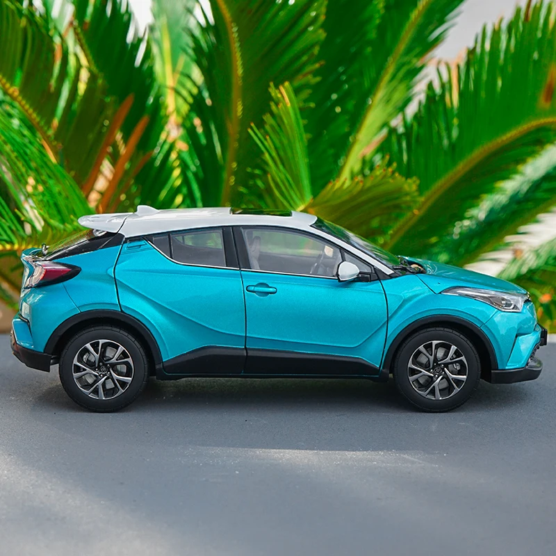 6 цветов 1:18 TOYOTA C-HR модель из цинкового сплава, высококачественная металлическая коллекция и Подарочная модель автомобиля украшения