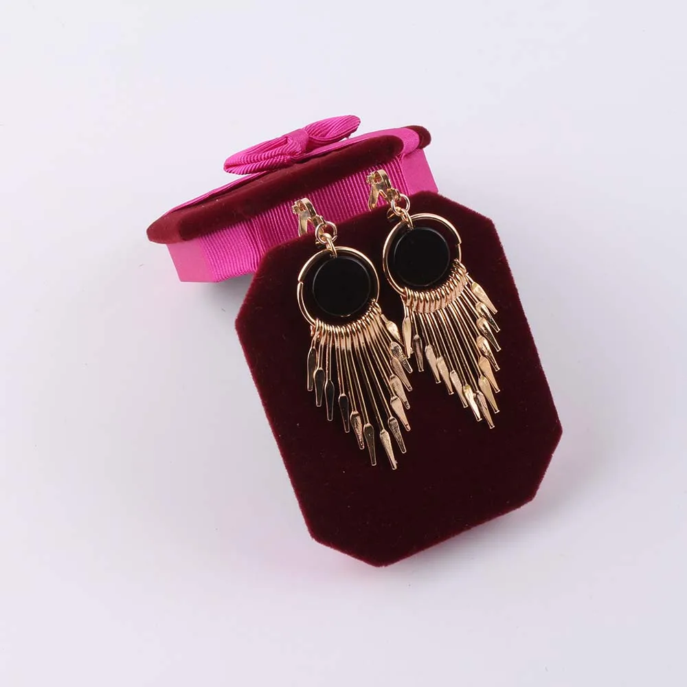 Женские винтажные серьги клипсы с кисточками золотистые акриловые без отверстий