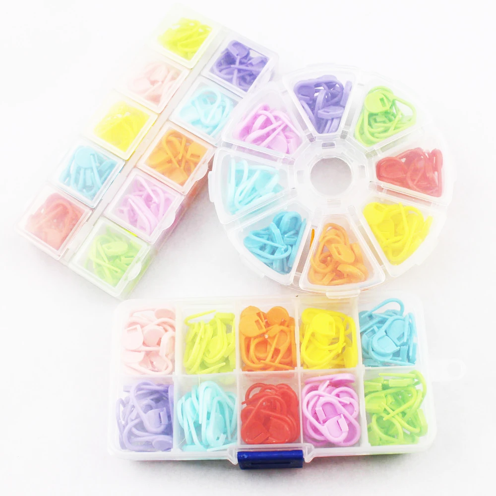 Разноцветные пластиковые маркеры для вязания на спицах крючком 120 шт. в коробке