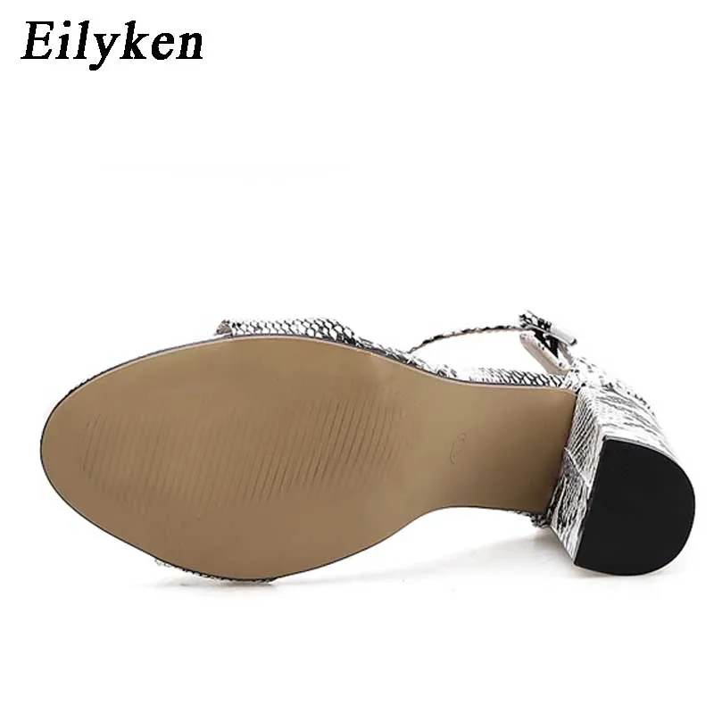 Eilyken/женские босоножки с ремешками на лодыжках; модная женская обувь с острым носком на квадратном каблуке со змеиным принтом; Новинка года; женские босоножки