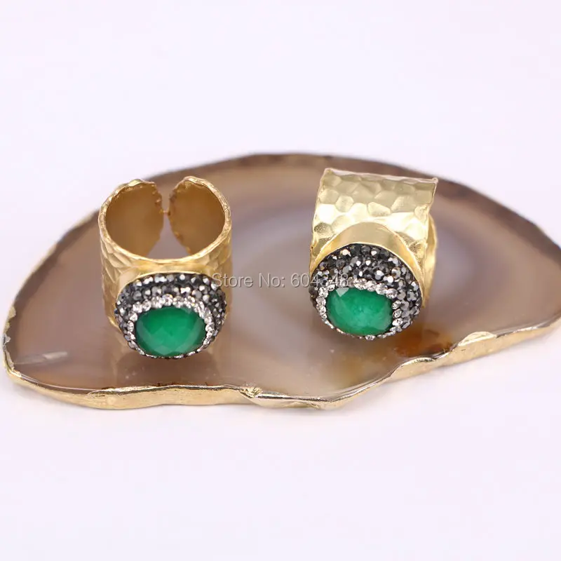 Кольца из натурального зелёного малазийского камня кольца латунного золотого