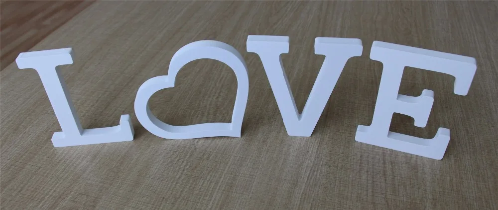 Бесплатные деревянные стандартные шрифты белые буквы алфавит слово любовь MR & MRS