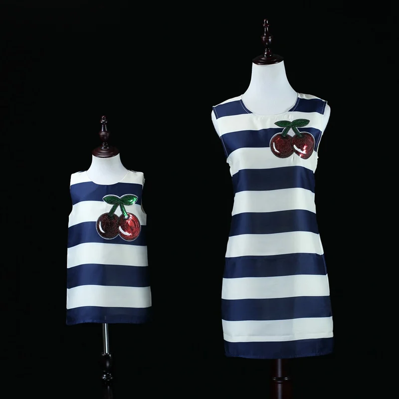 

Brand children clothing mother babe navy stripe dress kids girl Summer party dress mom and daughter dress family matching outfit