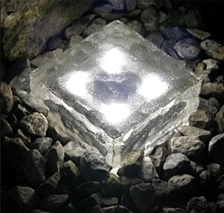 저렴한 20 개/몫 방수 Ip68 태양 지상 크리스탈 얼음 유리 플라스틱 정원 빛 야외 지 하 빛 경로 층 Led 갑판 램프