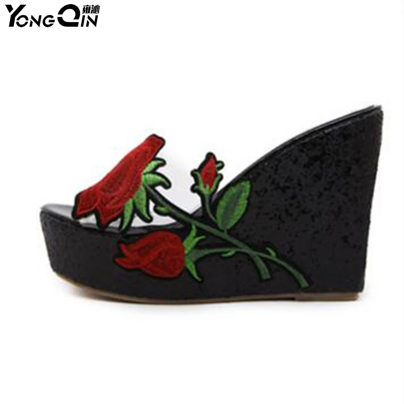 Новинка 2017 года розовые женские сандалии Модные прозрачные туфли лодочки на