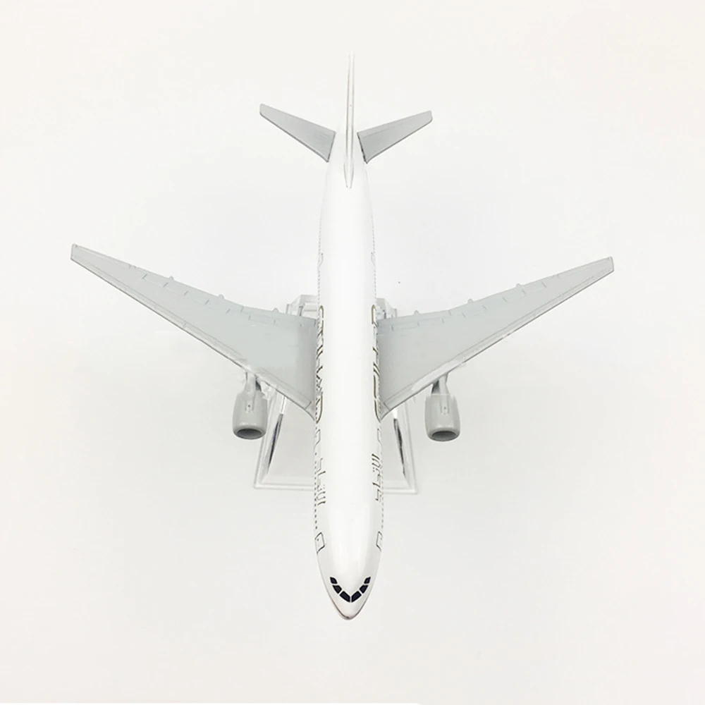 Самолёт в масштабе 1/400 самолёт Боинг 777 Etihad дыхательные пути 16 см модель самолета