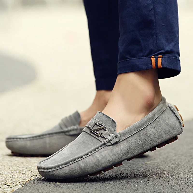

Logo Z Suede Shoes Men Loafers Breathable Moccasins Men Shoes Casual Driving Slip On Brand