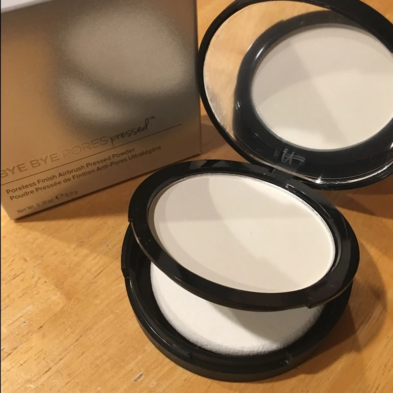 Косметическая пудра для жирной основы лица It прессованные полупрозрачные