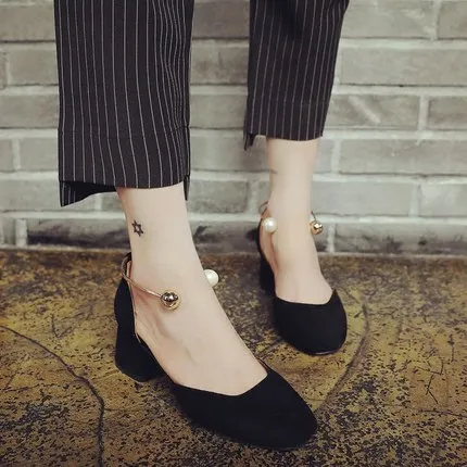 Новые сандалии 2017 Весна новых женщин толстый каблук обувь одного ПУ Квадратная