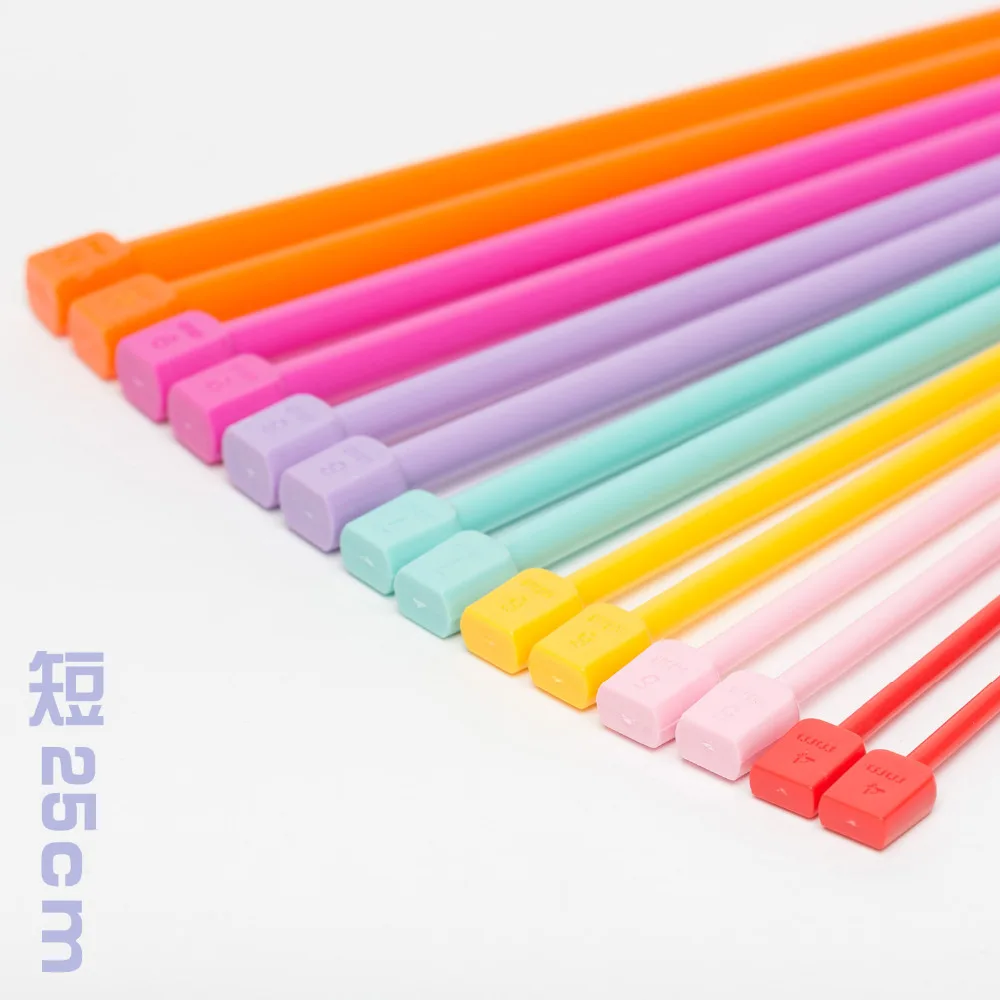 

40CM 35MM 25CM DIY Crochet Hooks Knitting Needles Multi color Soft Plastic Grip Handle Weave Craft 4MM 5MM 6MM 7MM 8MM 9MM 10MM