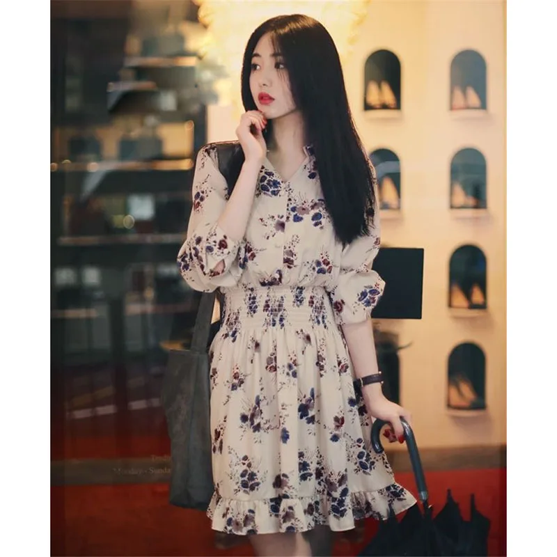 

Women Dress New Spring Summer Floral Dress Fashion Elegant Loose Long-Sleeved Floral Chiffon Dresses Vestidos Boho Dress A103