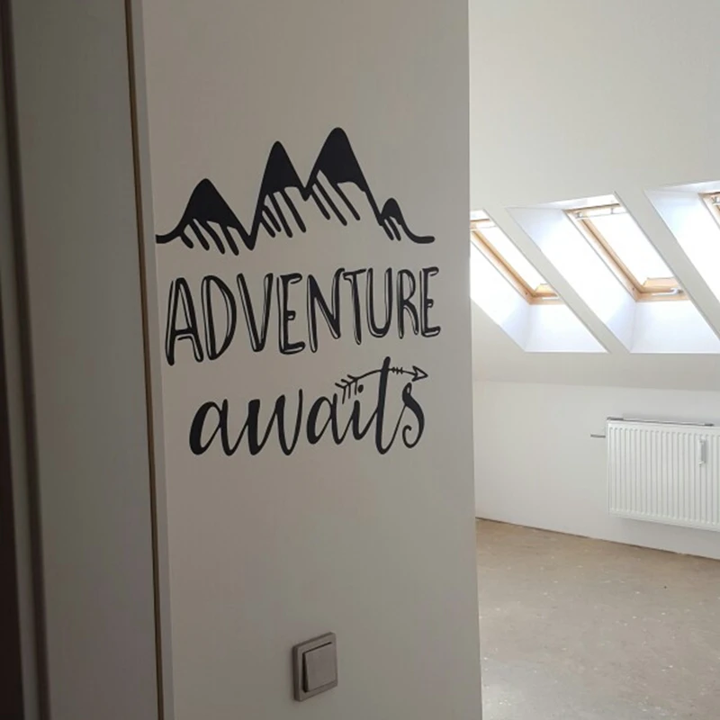 Приключение ждет виниловые наклейки на стены искусства Детская Цитата Съемный