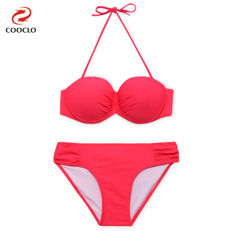 Женский купальник бикини COOCLO однотонный бандо с пуш ап и лямкой на шее пляжная