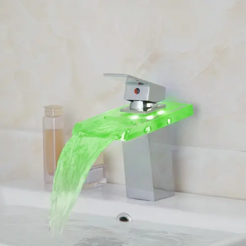 Смеситель для ванной комнаты светодиодный светильник водопад стекло 3 цвета хром