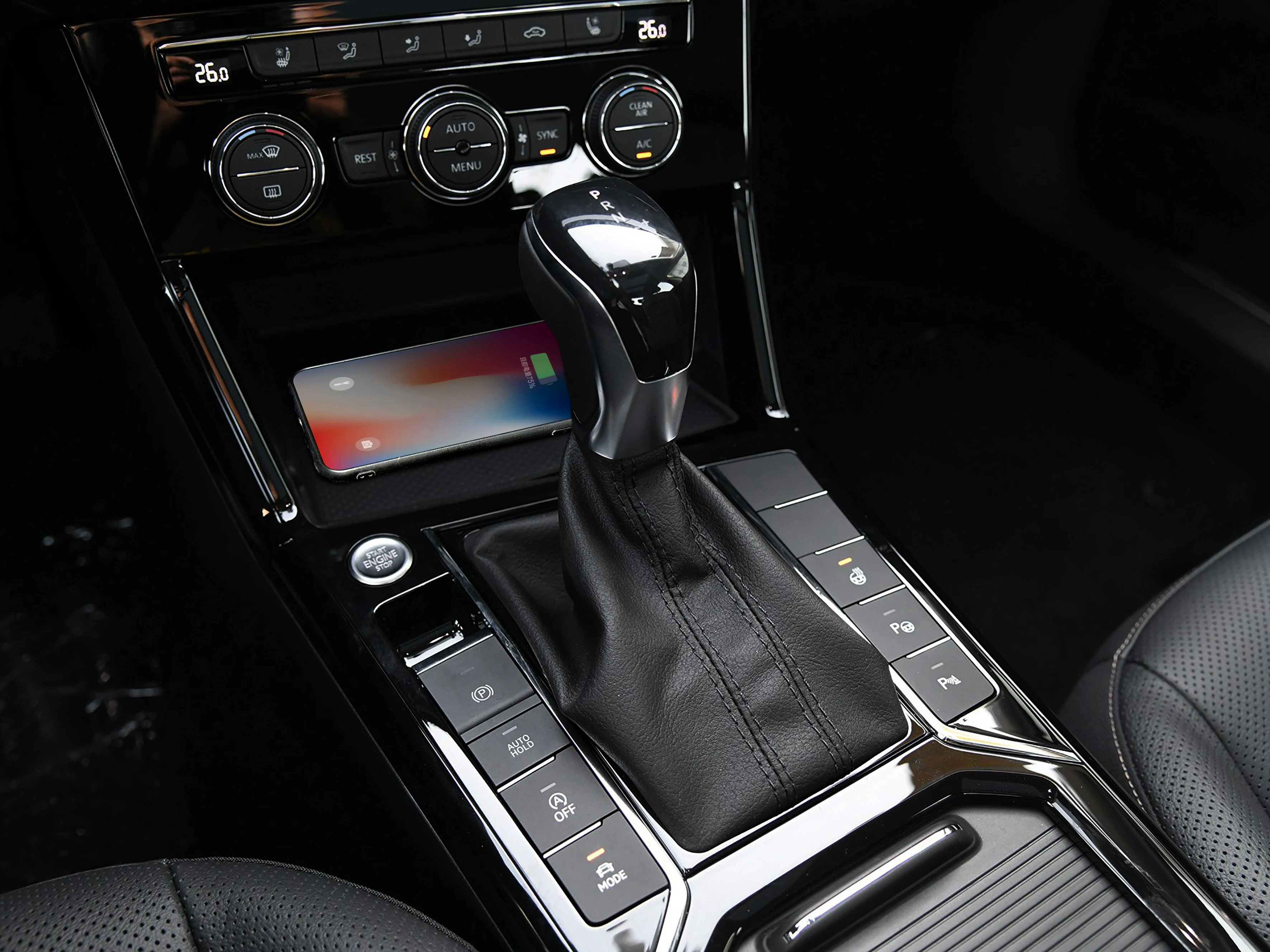 Qi автомобильное беспроводное зарядное устройство для iPhone Samsung S10 S9 Volkswagen T-Roc 2018