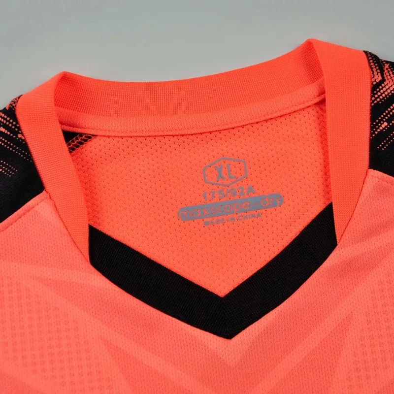 

2019 Kids Football Jerseys Boys and Girl Childen Football sets Custom Soccer Tracksuit Kits for Boys Football Uniforms Clothes