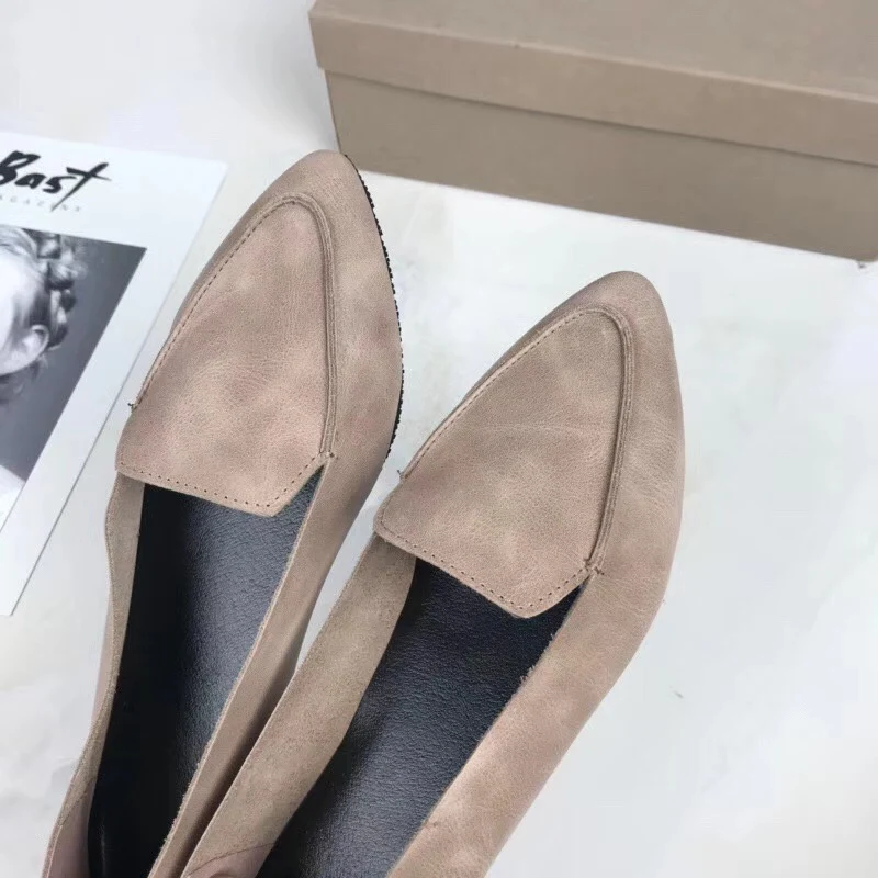 Новинка 100% года сезон весна кожаная женская обувь на плоской подошве удобная