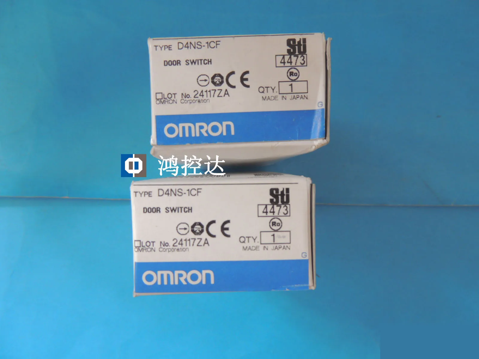 

New Safety Door Switch D4NS-1CF