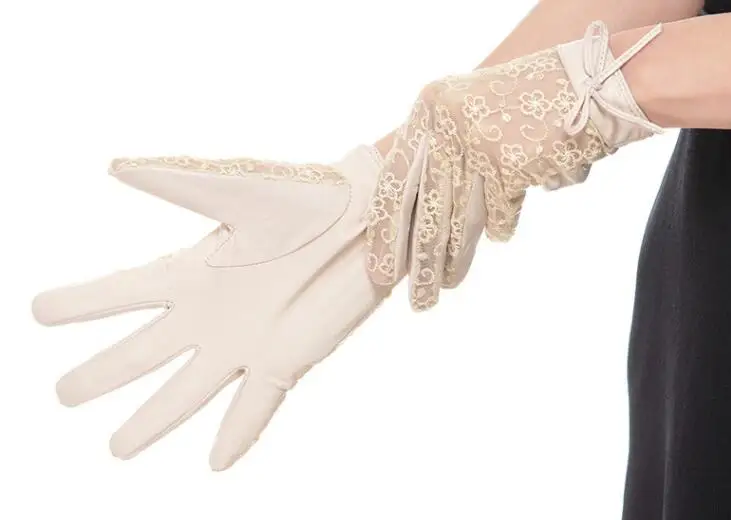 Beige Новые модные кружевные кожаные перчатки, солнцезащитные перчатки из овчины на весь палец, черные, фиолетовые, бежевые женские кружевные перчатки для вождения - Цвет: Beige