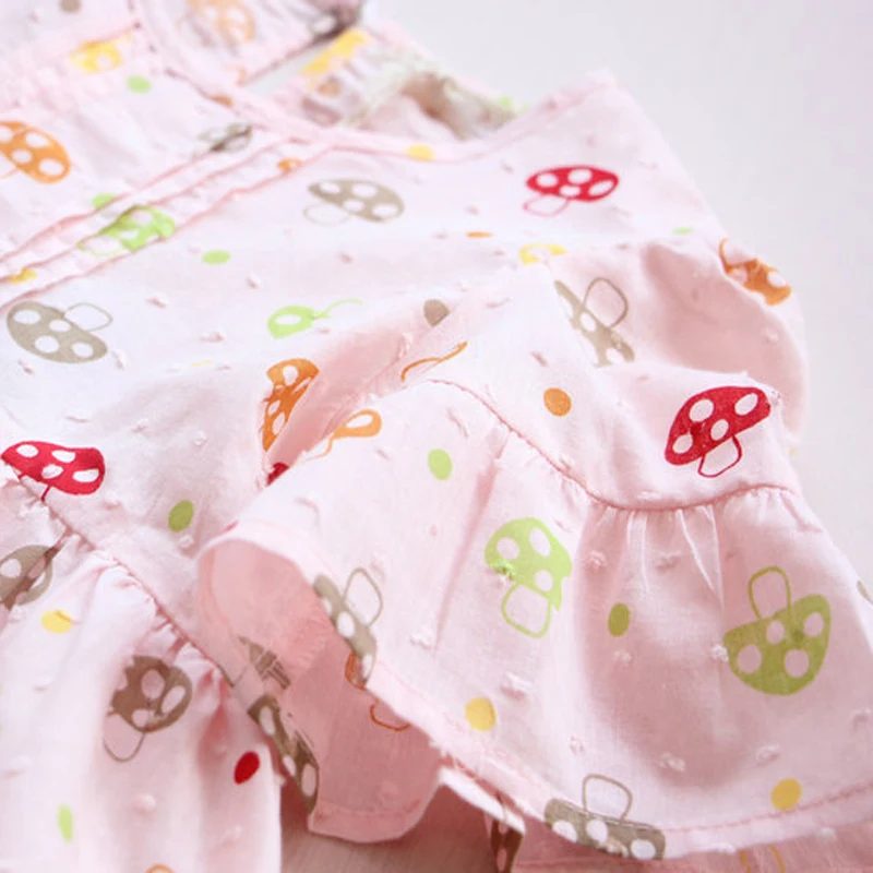 Лето Принцесса Девушка Майка 2017 Моды Гриб Шаблон Новорожденных Девочек Футболки