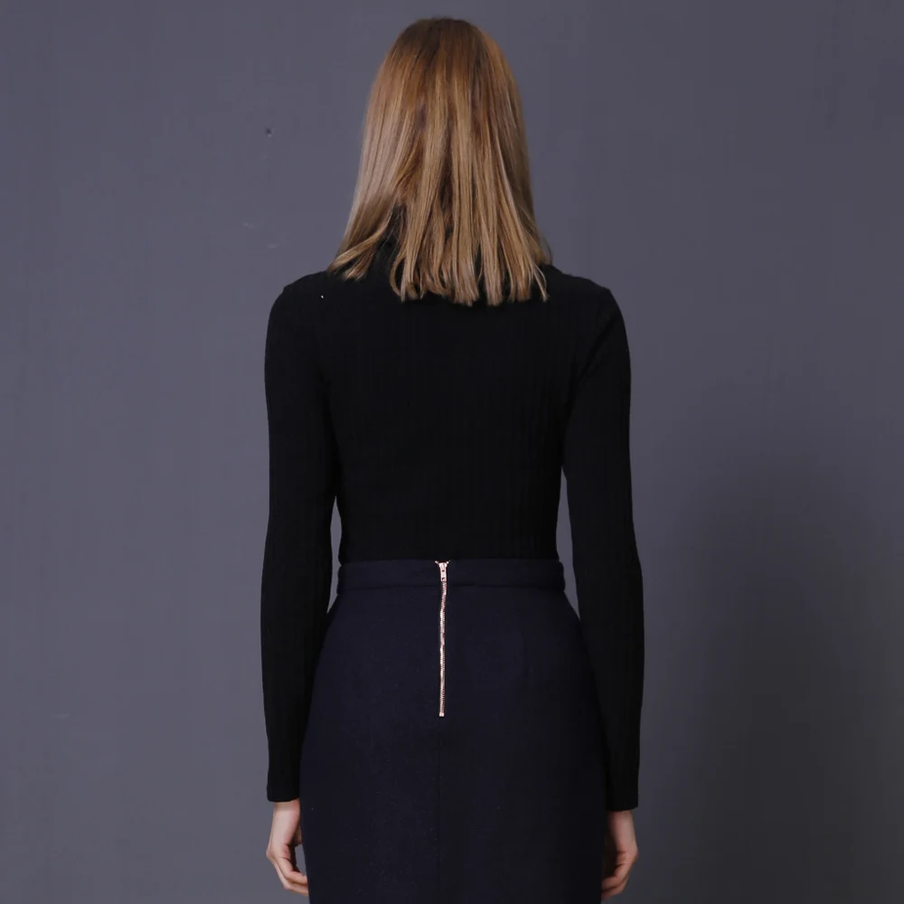 Черная водолазка трикотажное эластичное с длинным рукавом женский свитер
