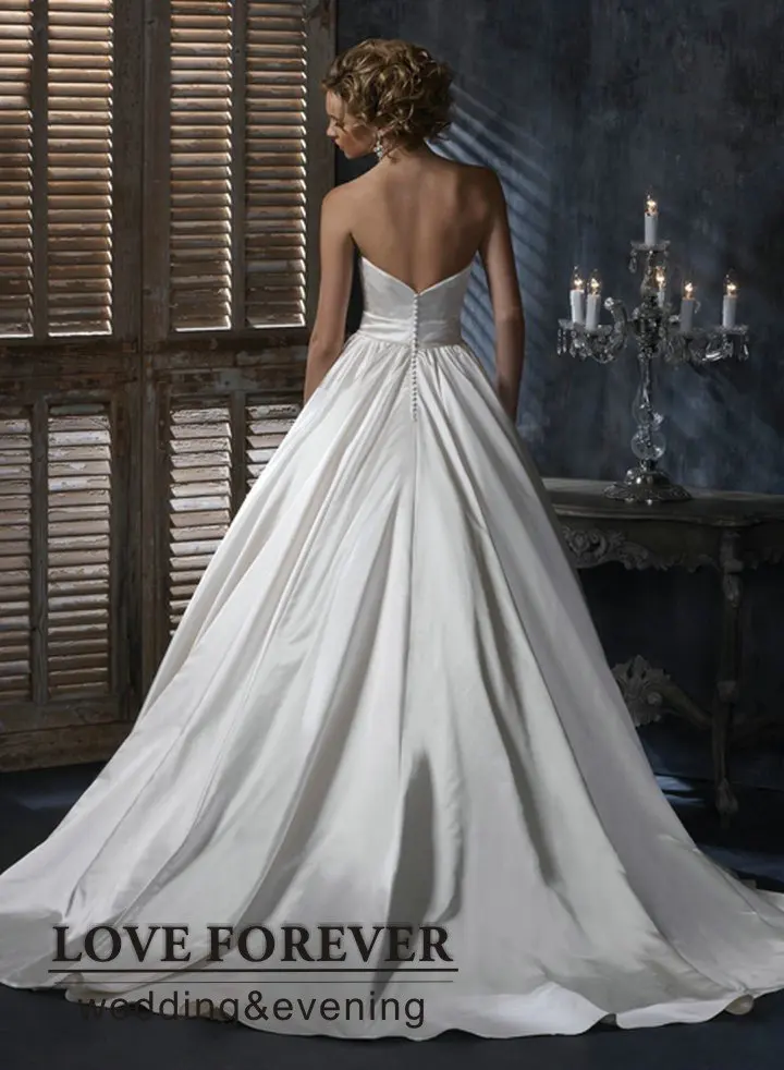 Magically Stylish Style Ball Gown Stunning Satin Wedding Dresses for Pregnant Women 2012 With Short Sleeve Jacket | Свадьбы и