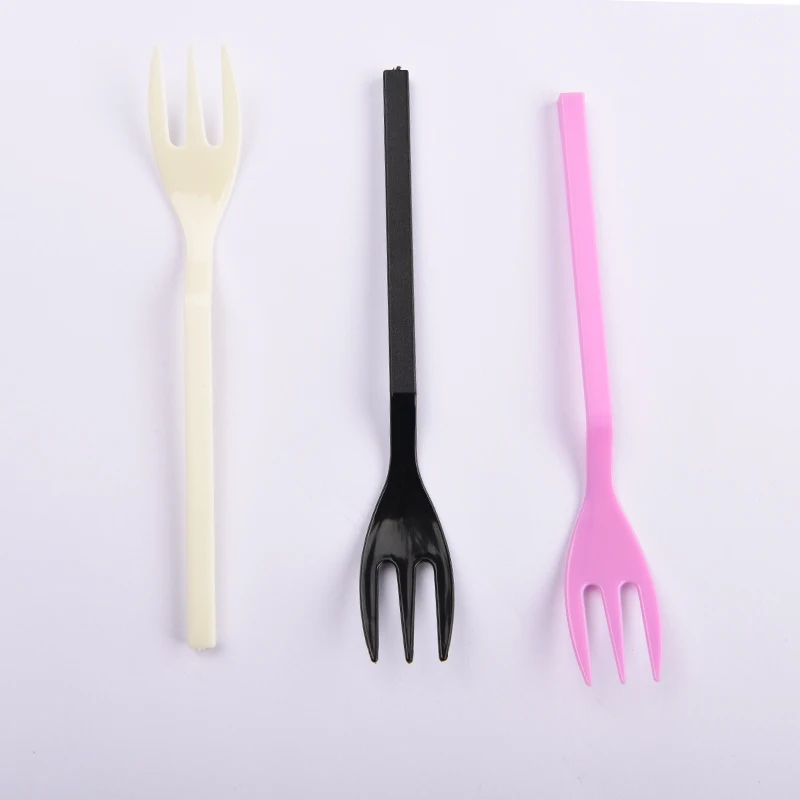 

600 Pcs 13.5x2.2cm Black plastic fork Individual package wedding party plastic disposable forks dessert Fruit Cake birthday