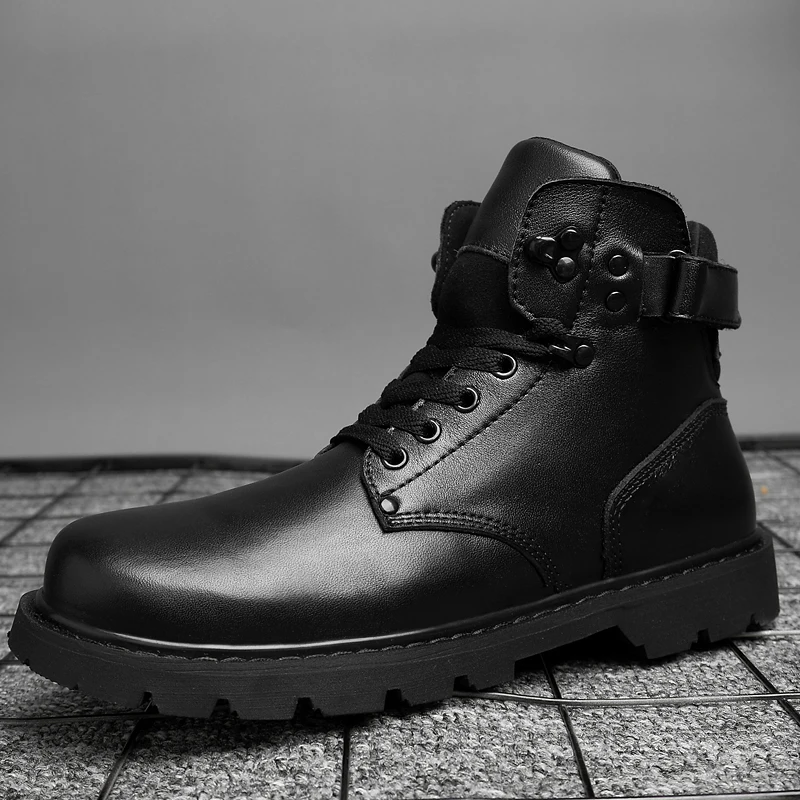 AGUTZM/181111 г. Новые стильные зимние мужские полусапожки из 100% натуральной кожи с