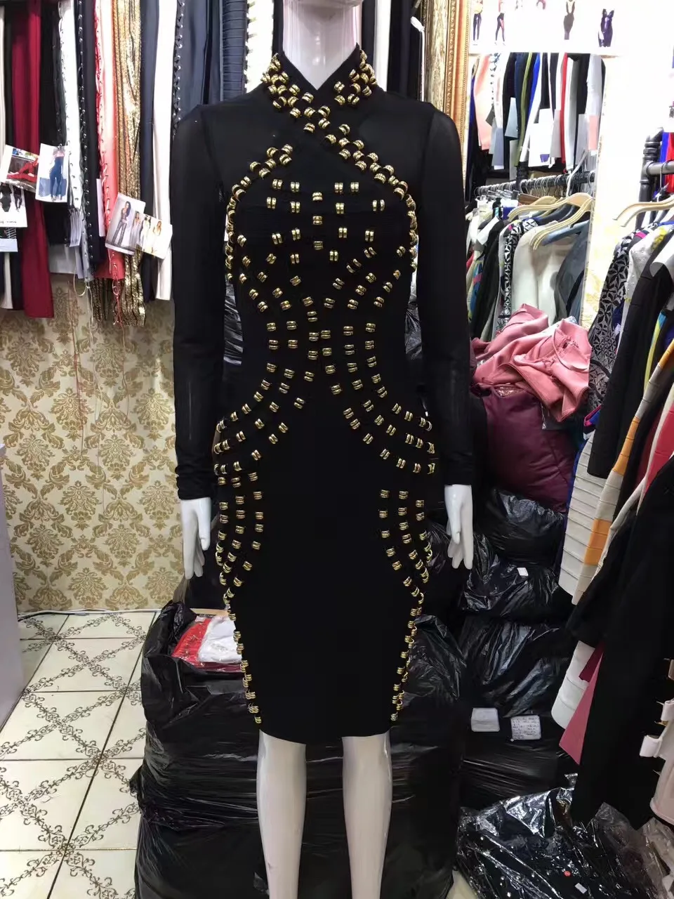 Женское сексуальное черное Сетчатое платье с длинным рукавом шипами высоким