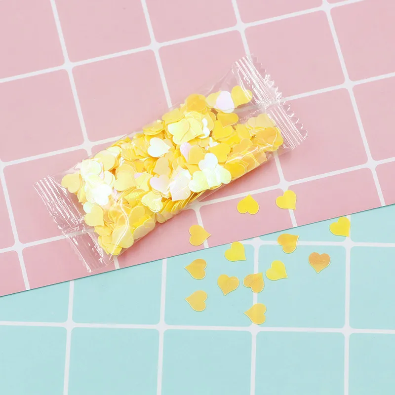 12-Yellow Heart 10 г/пакет письмо Снежинка Сердце с блестками для рукоделия DIY Швейные аксессуары блестки конфетти-Блестки Дизайн ногтей украшения пайетками - Цвет: 12-Yellow Heart