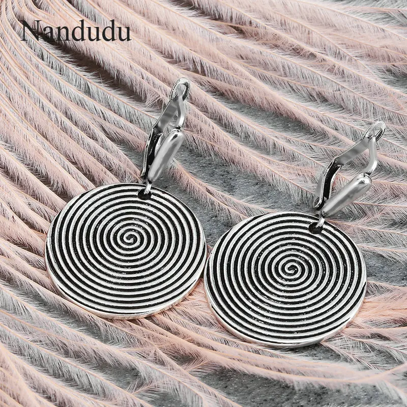 Nandudu новые модные круглые Висячие серьги для женщин тайское серебристого цвета металлические свисающие серьги с бриллиантами брендовые ювелирные изделия подарок CE511
