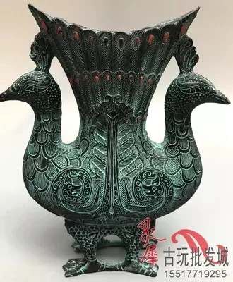 Antique bronze wares double phoenix peacock and home furnishings