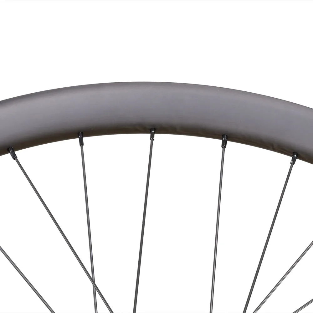 Lican распродажа углеродистая 29er 40 ширина 32 глубина клинчер Hookless 148X12 boost fit 3,0 шины UD матовая с одним бесплатным шампуром