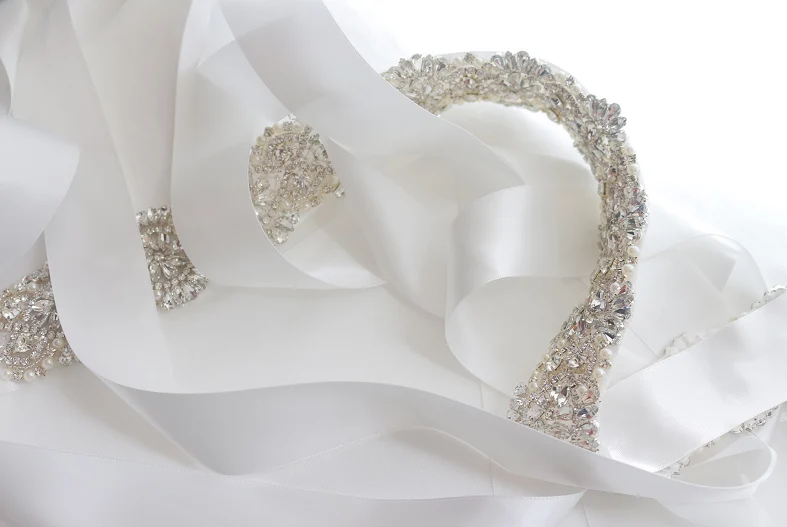 Роскошный свадебный пояс на заказ для невесты Кристальный со стразами ювелирное