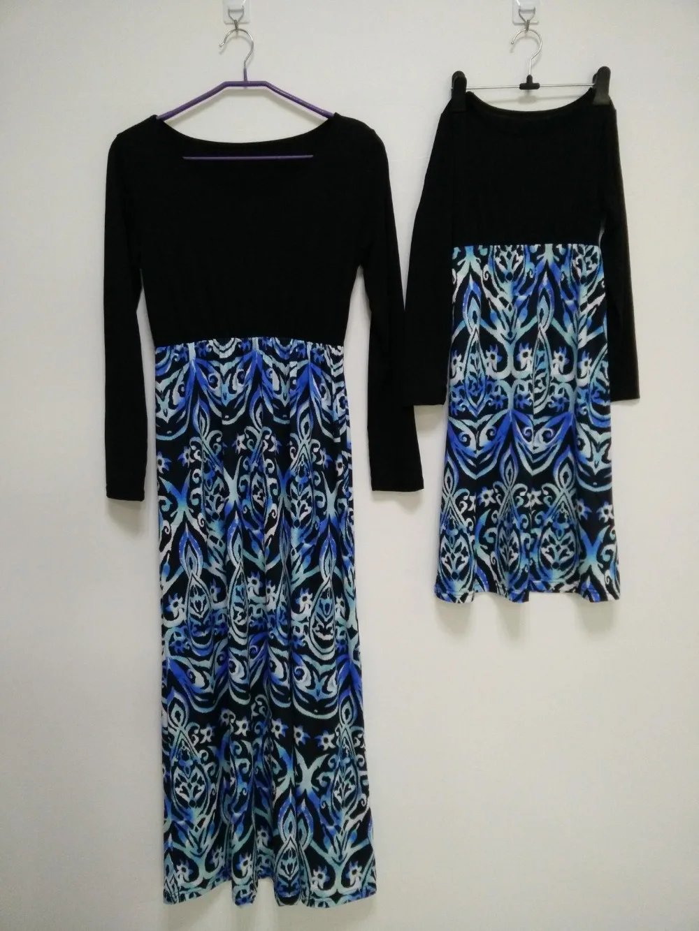 2017 г. Весенне осеннее платье с длинными рукавами для мамы и дочки одинаковое