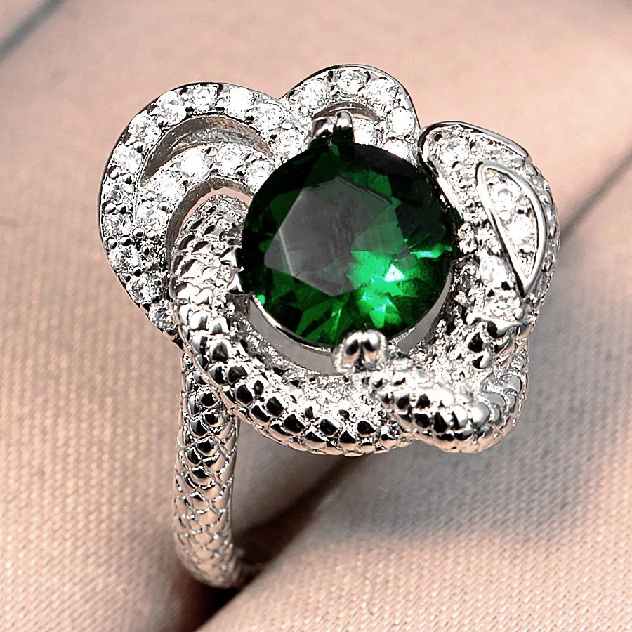 Новинка 2018 кольцо с зеленым камнем и змеиным рисунком тренд аксессуары для