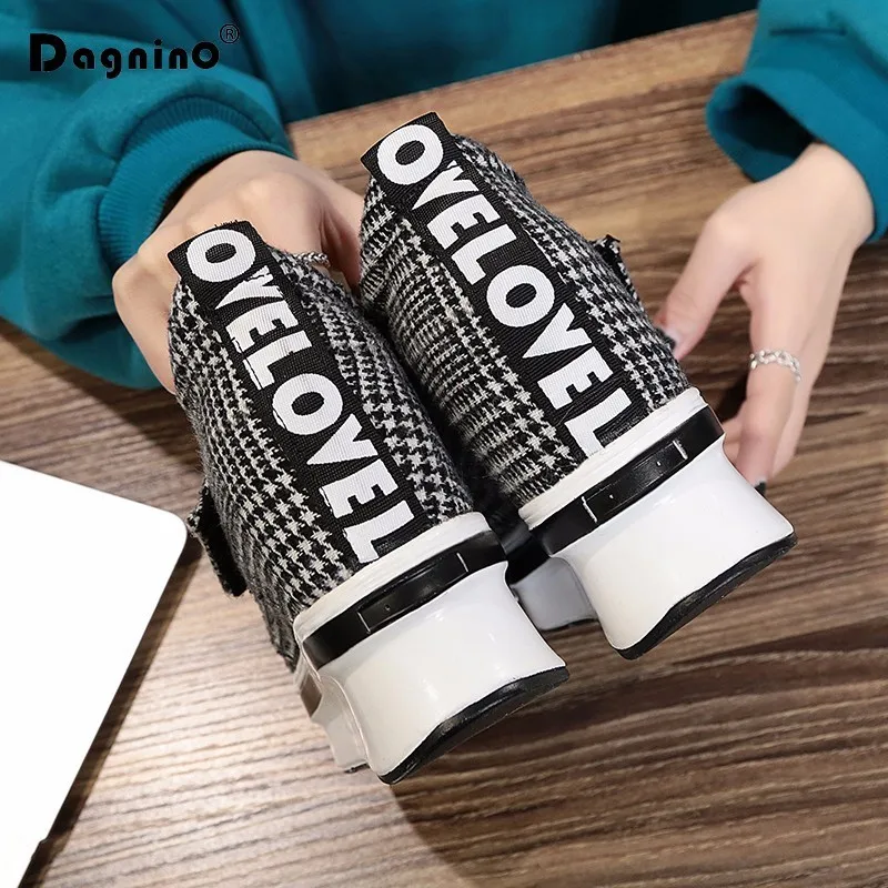 Женская обувь DAGNINO красная повседневная на скрытом каблуке платформе без