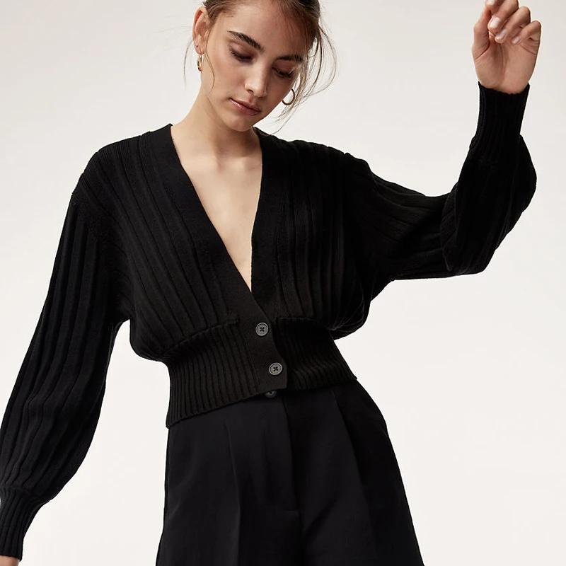 Женский Укороченный трикотажный кардиган с V-образным вырезом |