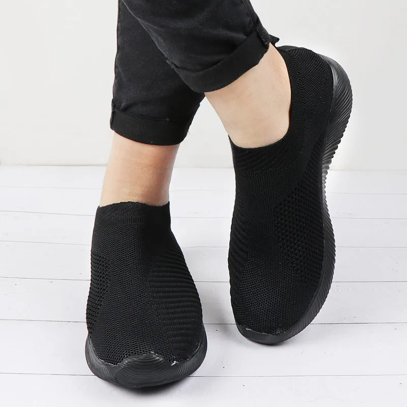 Модные кроссовки Женская обувь Повседневная на летящей платформе Женские без