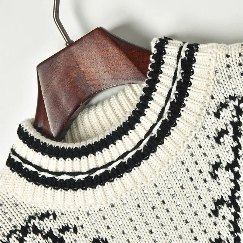 Luxury Fully Beaded Sweater 2019 Black White Hit Color Geometry Shiny Diamond Half High Collar Sweaters Ladies Pullovers Tops | Женская