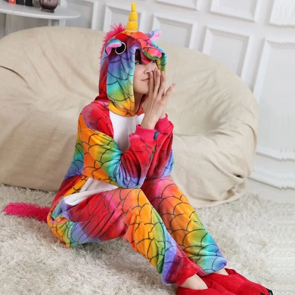 Унисекс кигуруми Единорог пижамы взрослых животных Аниме Косплей Onesie Ститч панда фланель для женщин мужчин мультфильм милые теплые пижамы - Цвет: Fish scale Pegasus