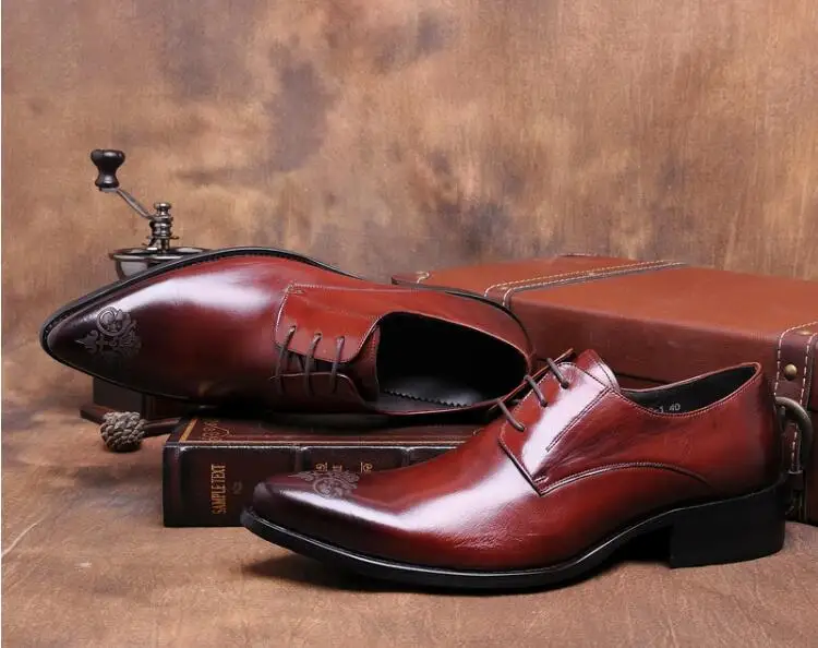 Новинка мужские туфли оксфорды из змеиной кожи с острым носком однотонные