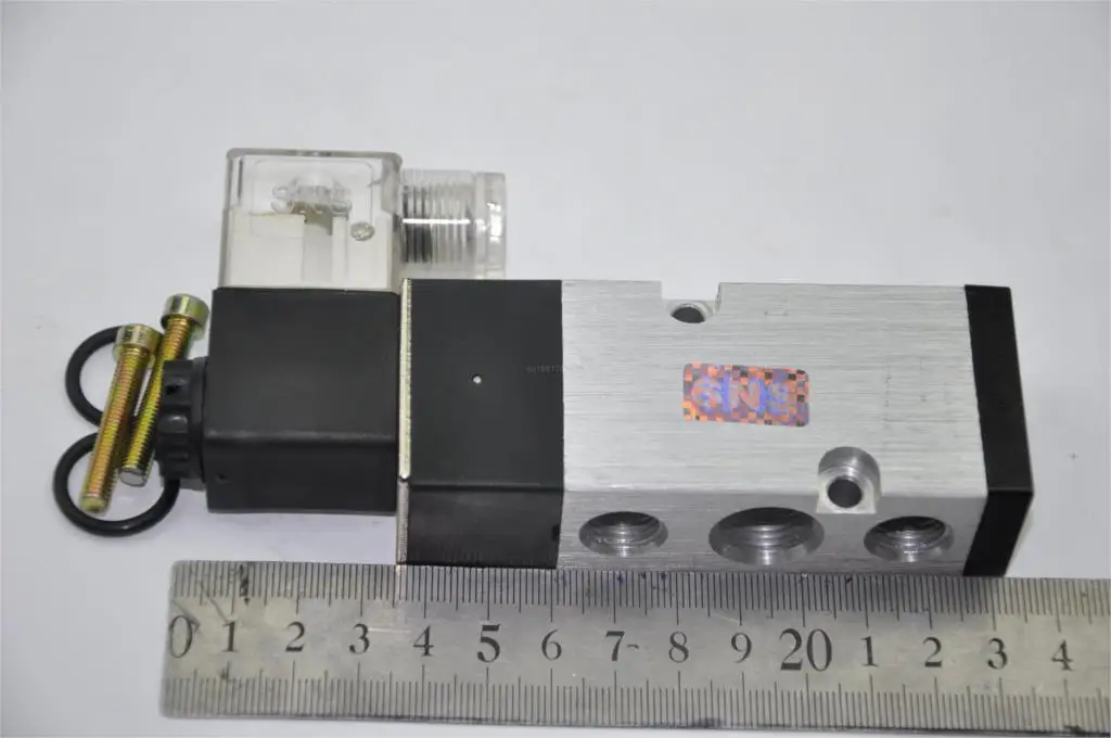 4M310-10 3/8 &quotPT DC24V электромагнитный пневматический клапан типа Mindman 2/5way |