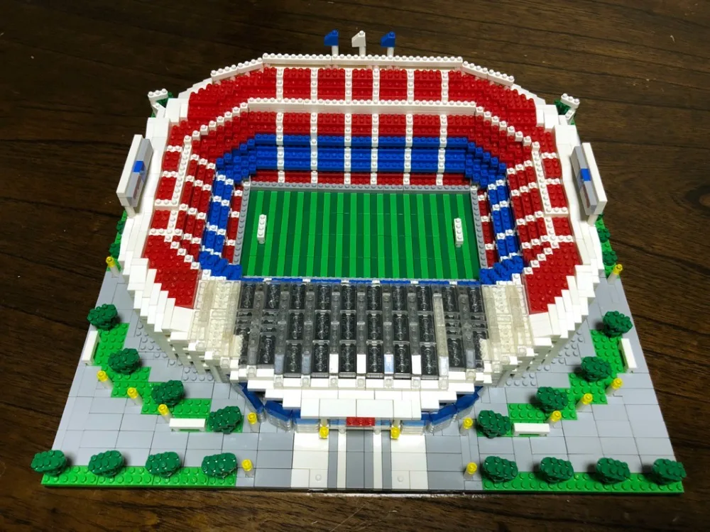 Алмазные блоки не совместимы с Legoed футбол клуб поле стадион модель строительные